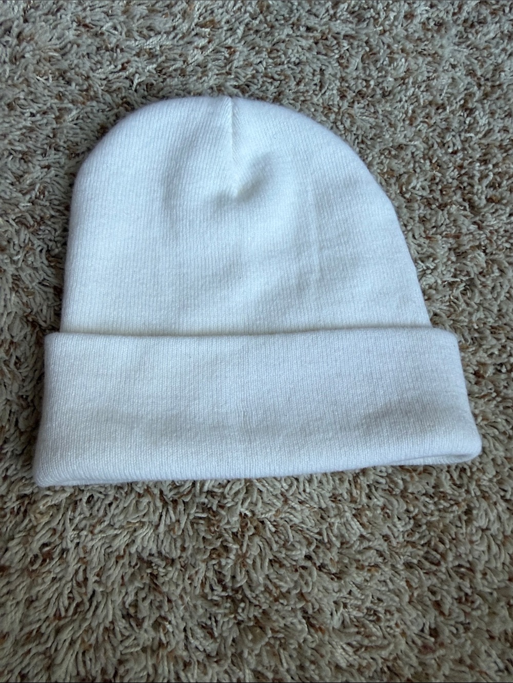 New Free people classic white cuffed knit beanie. - Picture 4 of 6